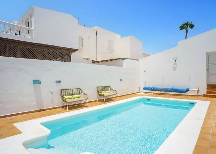 Laurona By Villa Puerto del Carmen (Lanzarote)