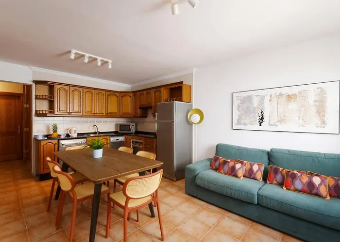 Villa Laurona By Puerto del Carmen (Lanzarote)