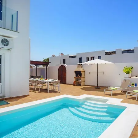Villa Laurona By